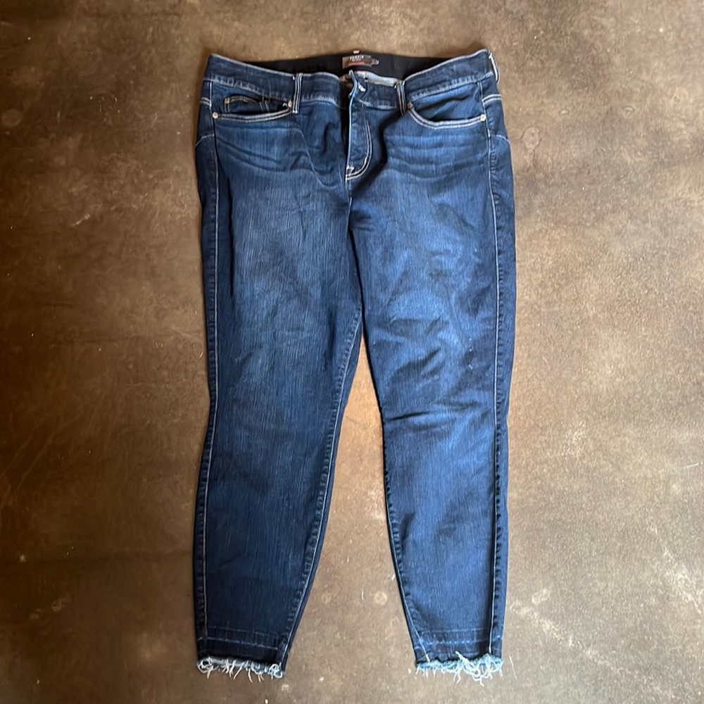 Torrid dark wash skinny jeans
